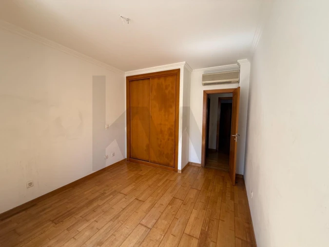 Apartamento T3 para Venda em São João das Lampas e Terrugem Foto 9