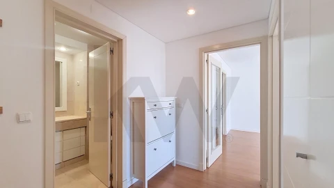 Apartamento T1 para Arrendamento em Olivais