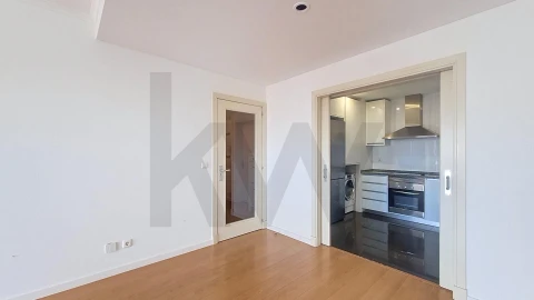 Apartamento T1 para Arrendamento em Olivais