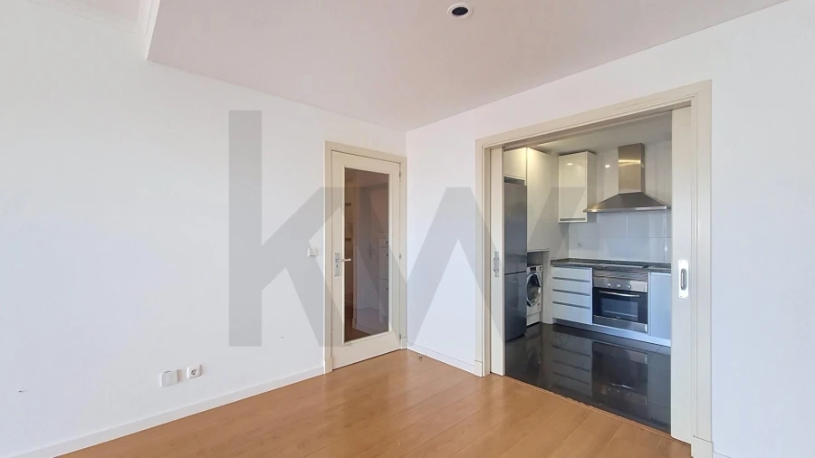 Apartamento T1 para Arrendamento em Olivais Foto 16