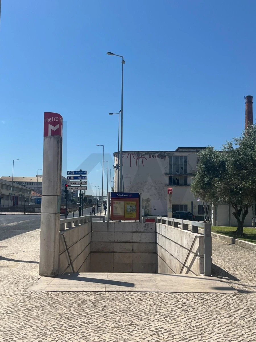 Apartamento T1 para Arrendamento em Olivais Foto 3
