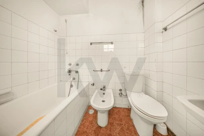 Apartamento T2 para Venda em Santa Marinha e São Pedro da Afurada