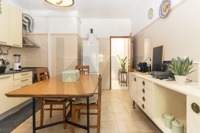 Apartamento T3 para Venda em Seixal, Arrentela e Aldeia de Paio Pires