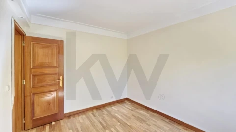 Apartamento T2 para Venda em Glória e Vera Cruz
