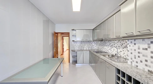 Apartamento T2 para Venda em Glória e Vera Cruz
