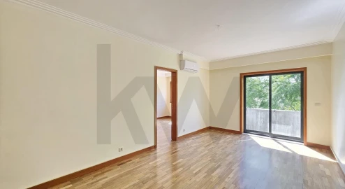 Apartamento T2 para Venda em Glória e Vera Cruz