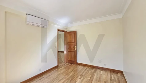 Apartamento T2 para Venda em Glória e Vera Cruz