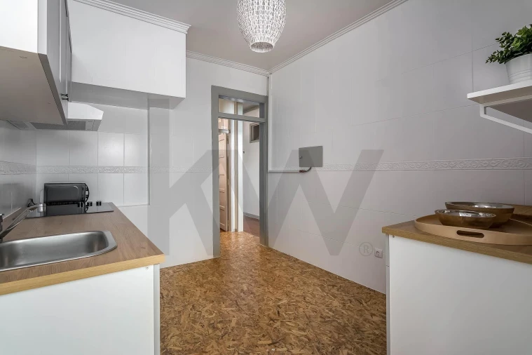 Apartamento T4 para Venda em Misericórdia Foto 8