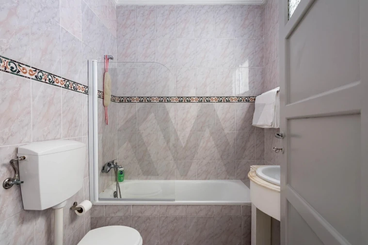 Apartamento T4 para Venda em Misericórdia Foto 9