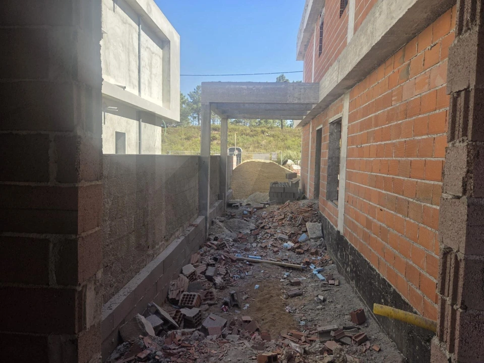 Moradia T3 para Venda em Fernao Ferro Foto 3