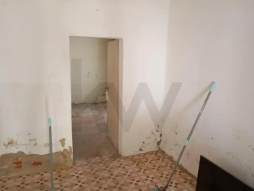 Moradia T1 para Venda em Lagoa e Carvoeiro