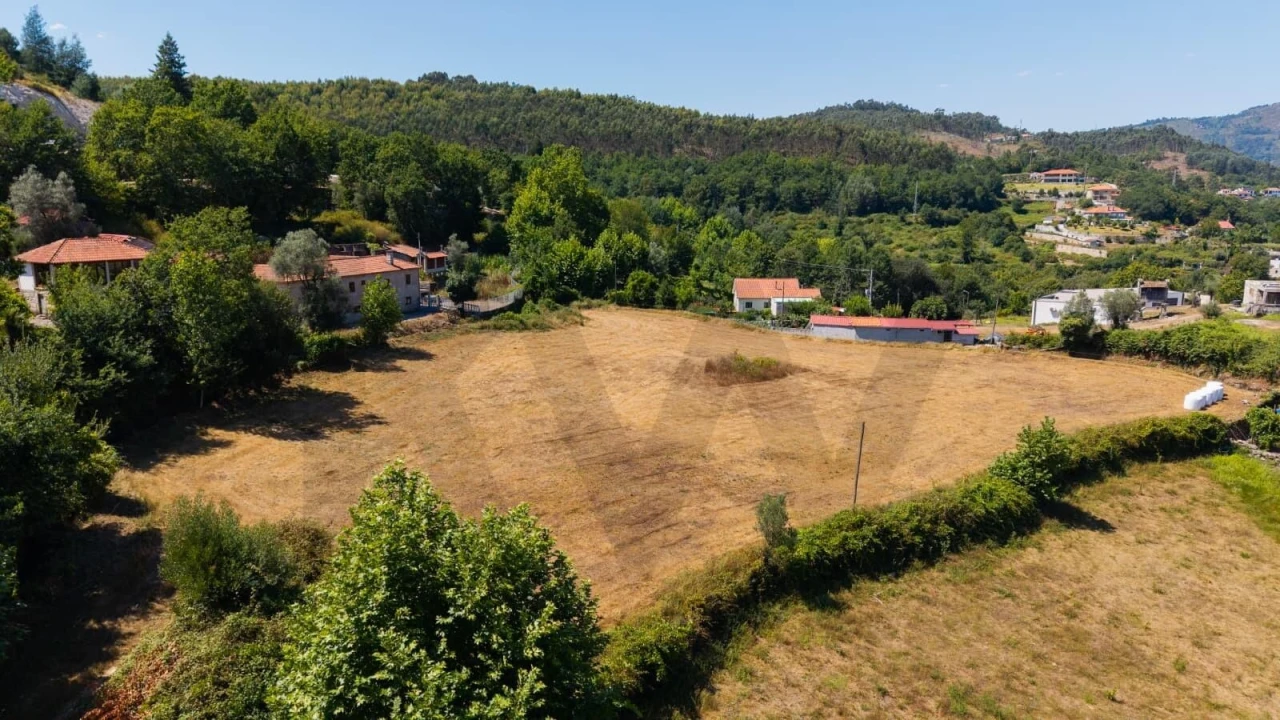 Terreno para Venda em Mosteiro Foto 15