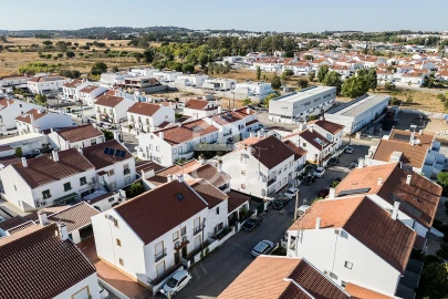 Moradia T4 para Venda em Malagueira e Horta das Figueiras
