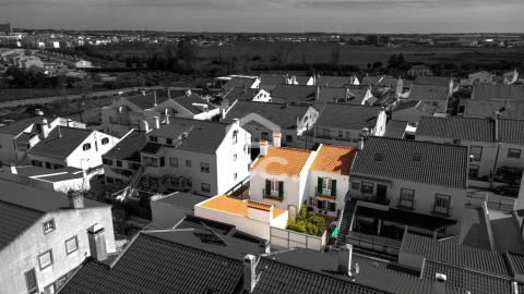Moradia T4 para Venda em Malagueira e Horta das Figueiras