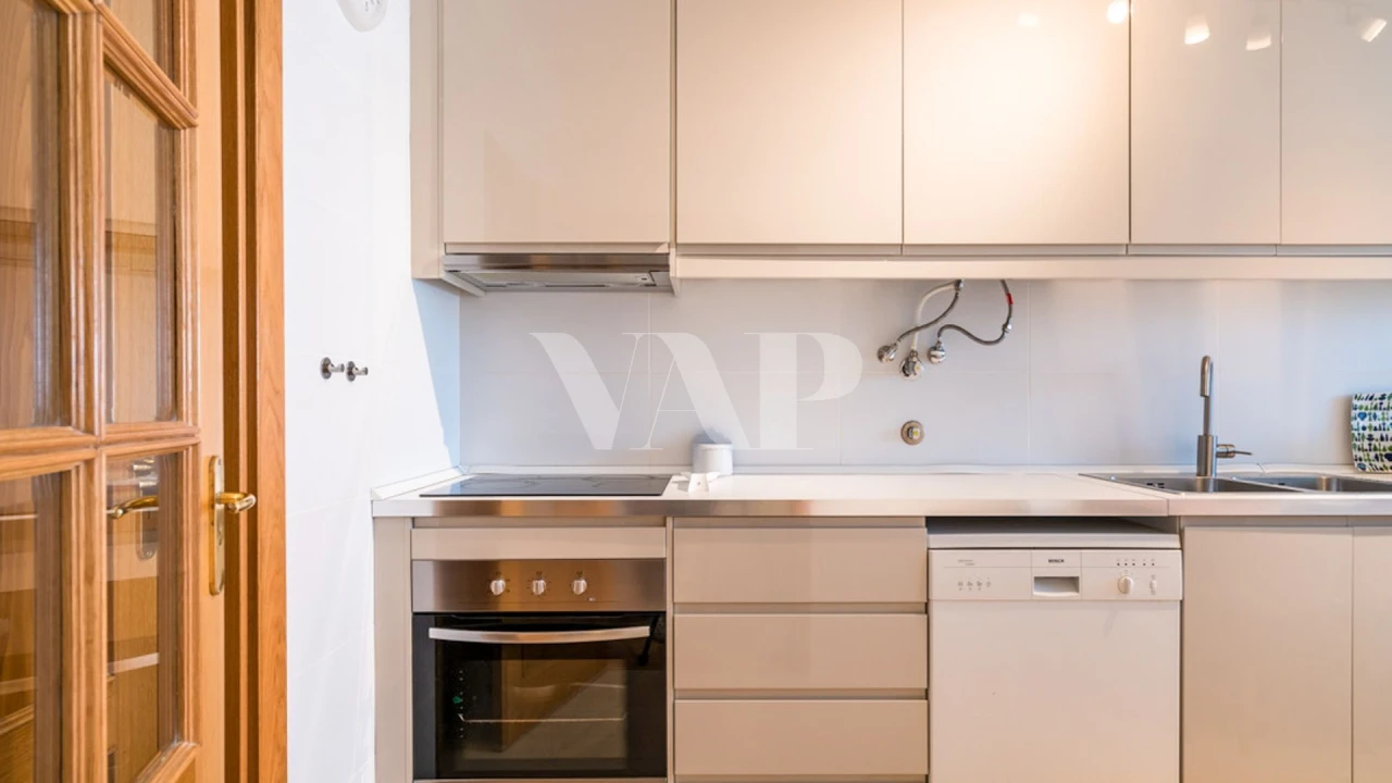 Apartamento T3 para Venda em Quarteira Foto 14