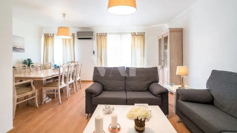 Apartamento T3 para Venda em Quarteira