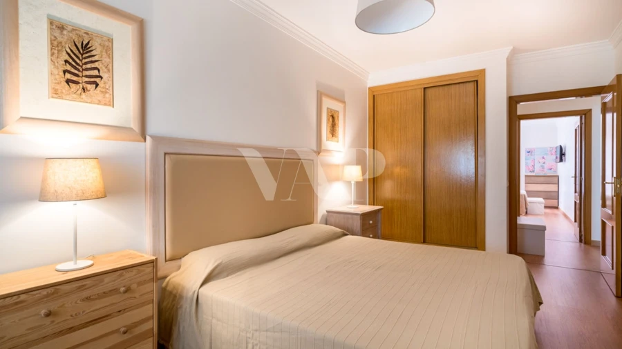 Apartamento T3 para Venda em Quarteira Foto 25