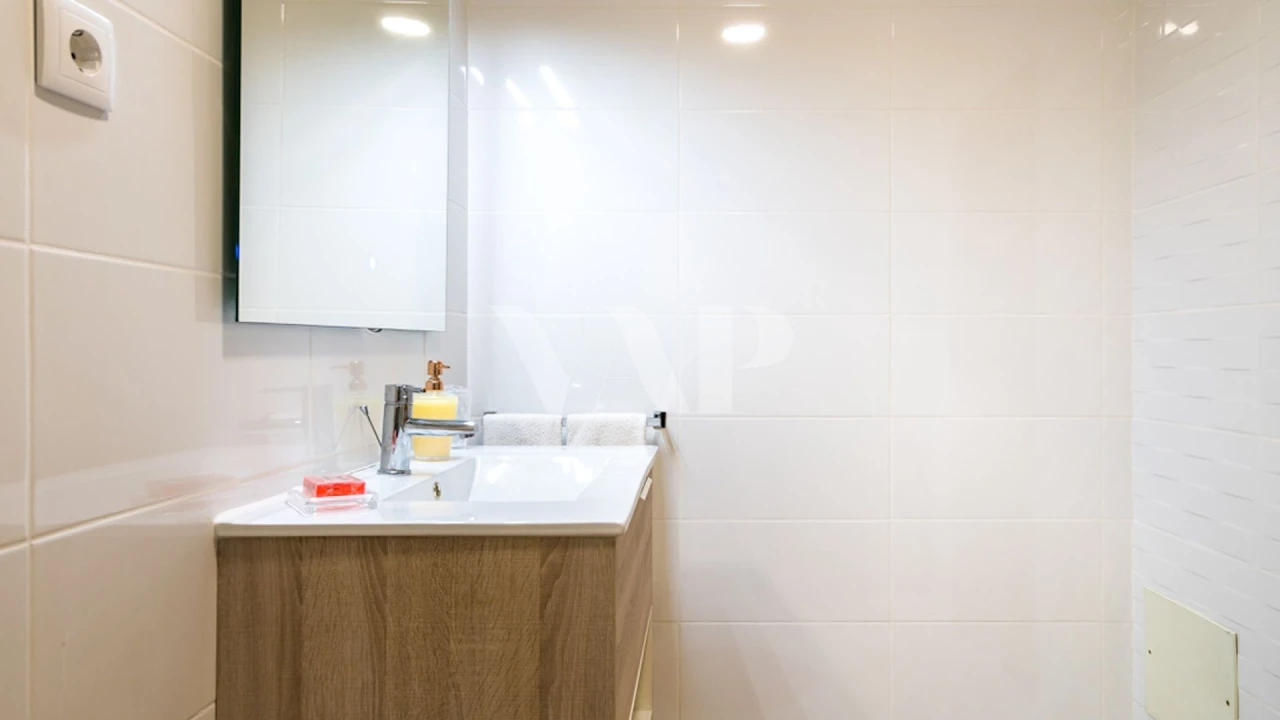 Apartamento T3 para Venda em Quarteira Foto 24