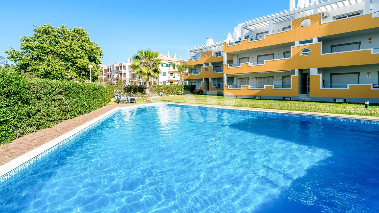 Apartamento T3 para Venda em Quarteira Foto 30