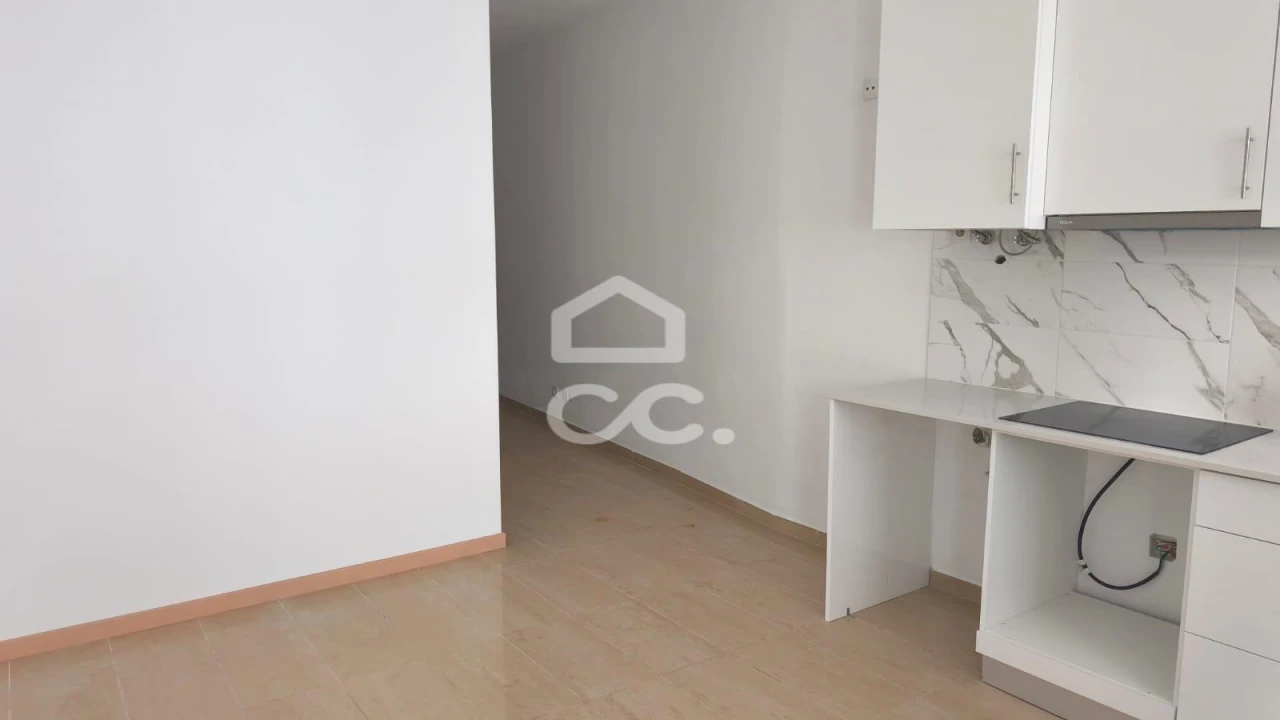 Negócio para Arrendamento em Sé Nova, Santa Cruz, Almedina e São Bartolomeu Foto 3