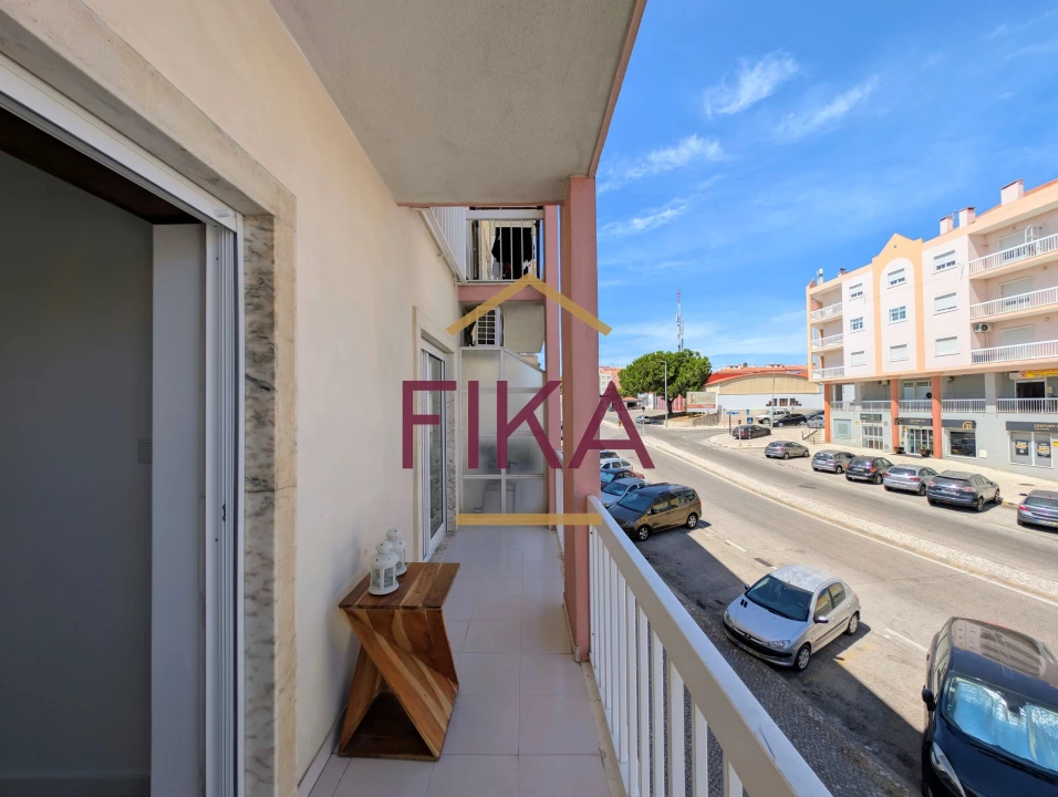 Apartamento T2 para Venda em Seixal, Arrentela e Aldeia de Paio Pires Foto 23