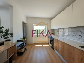 Apartamento T2 para Venda em Seixal, Arrentela e Aldeia de Paio Pires