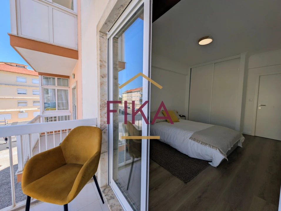 Apartamento T2 para Venda em Seixal, Arrentela e Aldeia de Paio Pires Foto 27
