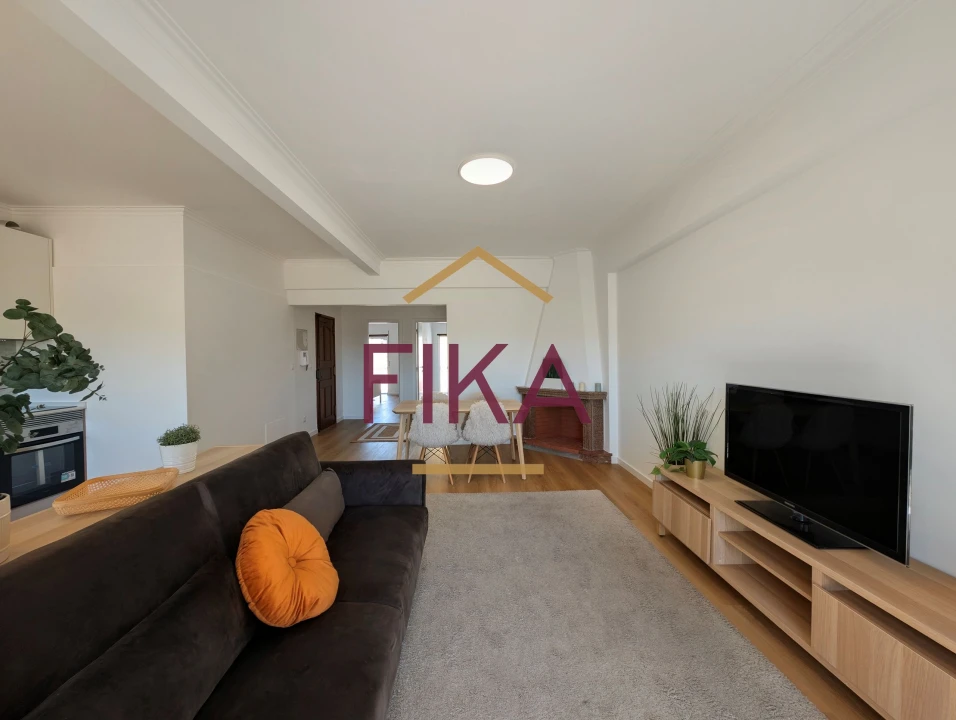 Apartamento T2 para Venda em Seixal, Arrentela e Aldeia de Paio Pires Foto 3