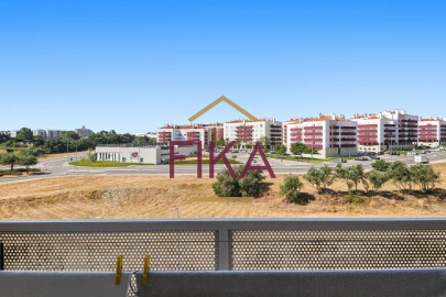 Apartamento T4 para Venda em Seixal, Arrentela e Aldeia de Paio Pires