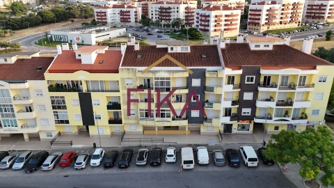 Apartamento T4 para Venda em Seixal, Arrentela e Aldeia de Paio Pires