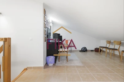 Apartamento T4 para Venda em Seixal, Arrentela e Aldeia de Paio Pires