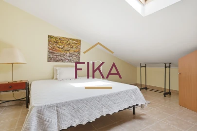 Apartamento T4 para Venda em Seixal, Arrentela e Aldeia de Paio Pires