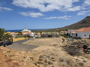 Terreno para Venda em Porto Santo