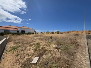 Terreno para Venda em Porto Santo