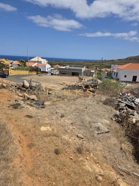 Terreno para Venda em Porto Santo
