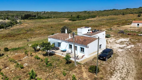 Moradia T3 para Venda em Vila do Bispo e Raposeira
