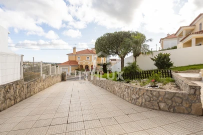 Moradia T4 para Venda em Mafra