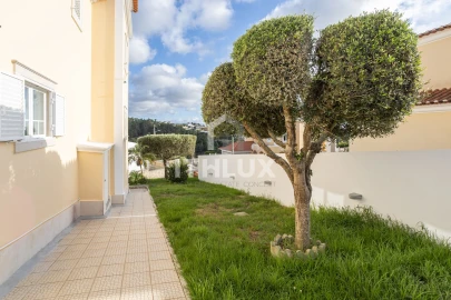 Moradia T4 para Venda em Mafra