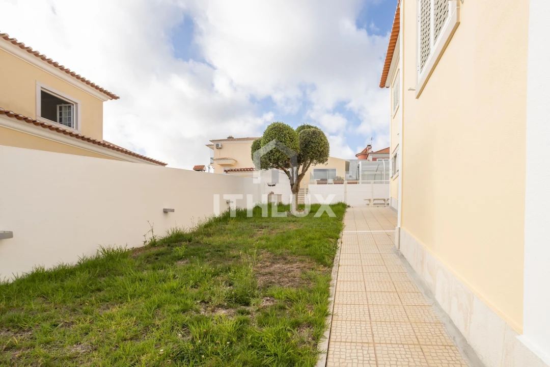 Moradia T4 para Venda em Mafra Foto 9