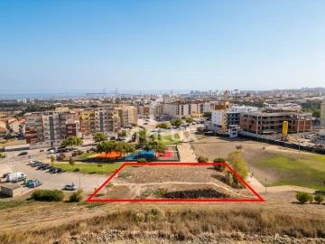 Terreno para Venda em Camarate, Unhos e Apelação