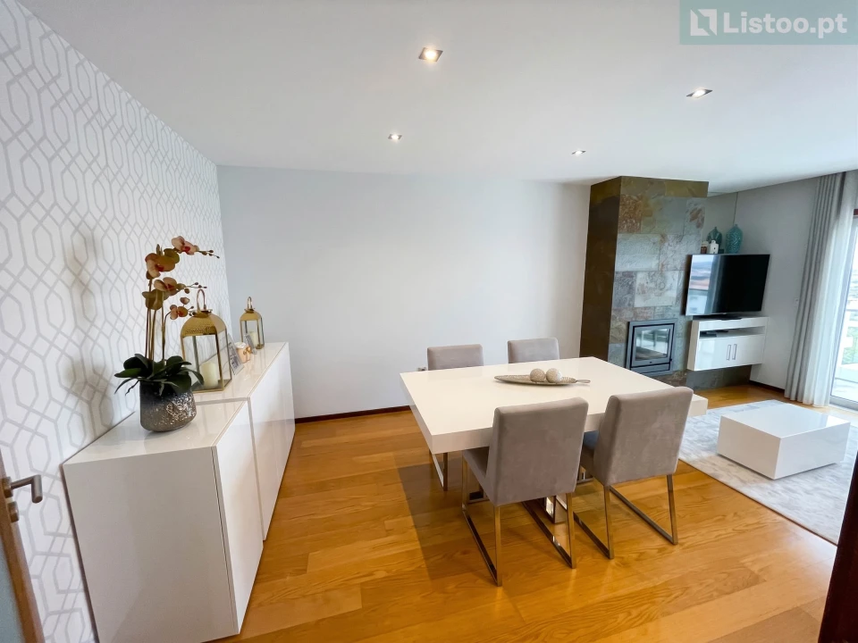 Apartamento T3 para Venda em Argoncilhe Foto 7