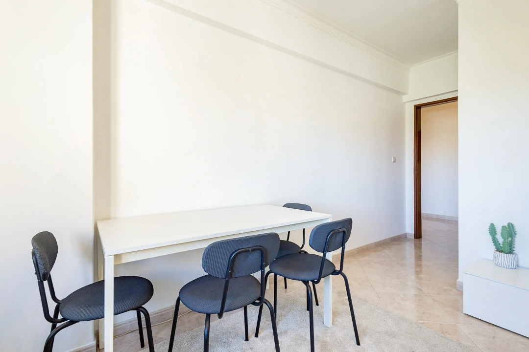 Apartamento T2 para Venda em Mina de Água Foto 6