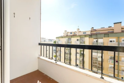 Apartamento T2 para Venda em Mina de Água
