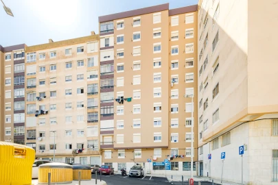 Apartamento T2 para Venda em Mina de Água