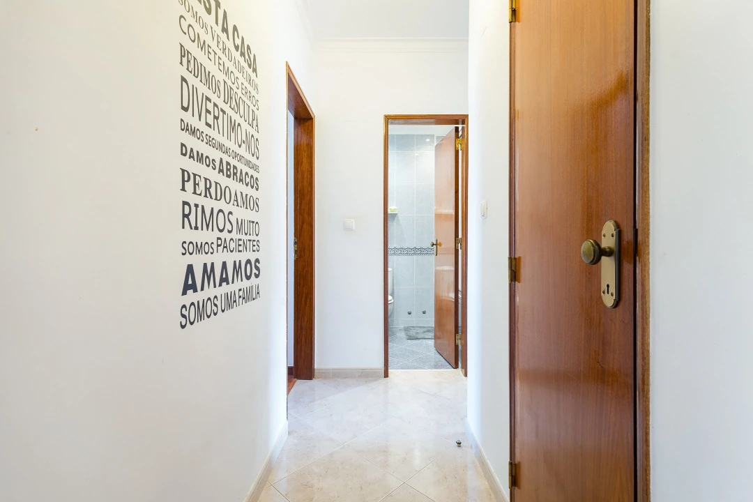 Apartamento T2 para Venda em Mina de Água Foto 11