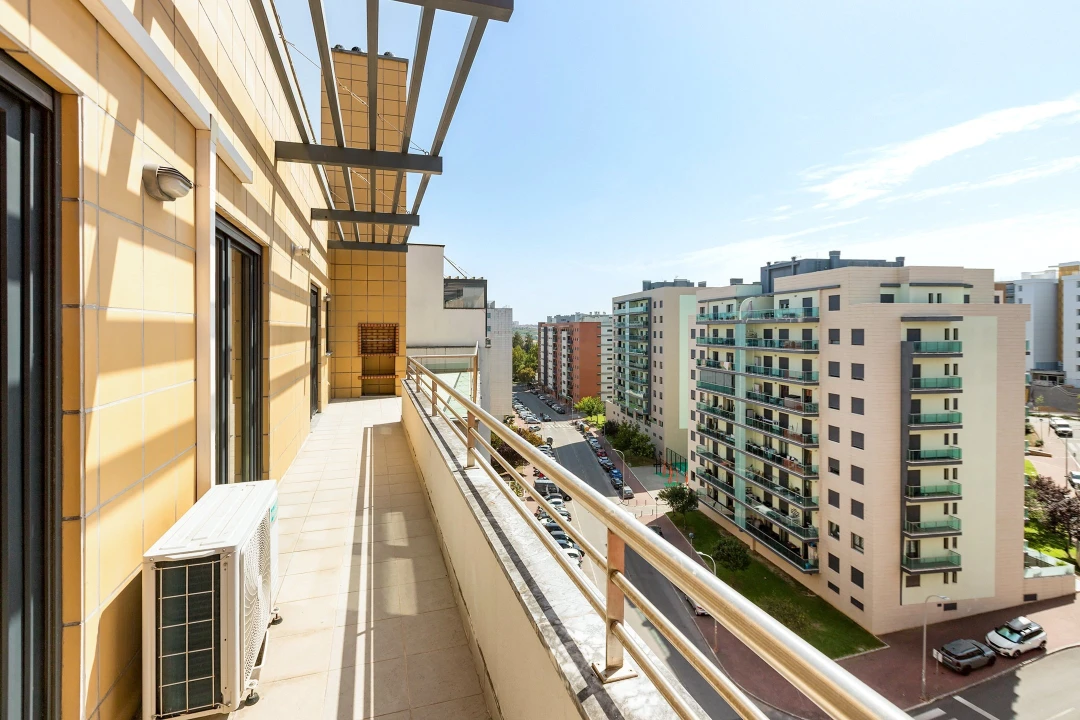 Apartamento T2 para Venda em Odivelas Foto 23