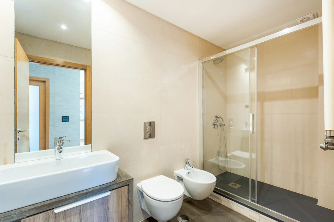Apartamento T2 para Venda em Odivelas Foto 19