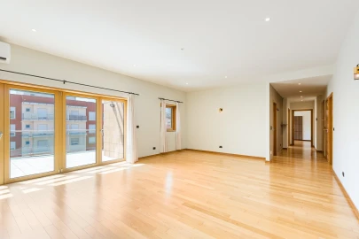Apartamento T2 para Venda em Odivelas