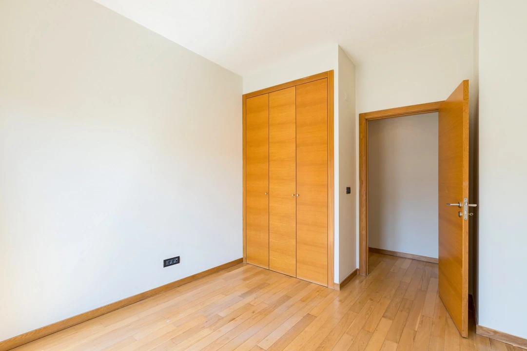 Apartamento T2 para Venda em Odivelas Foto 11