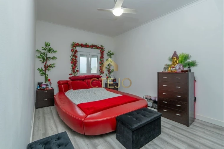 Moradia T3 para Venda em Santa Iria de Azoia, São João da Talha e Bobadela Foto 18